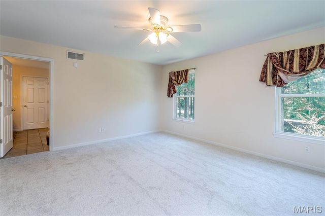 327 Hickory Spring Lane, Union, MO 63084