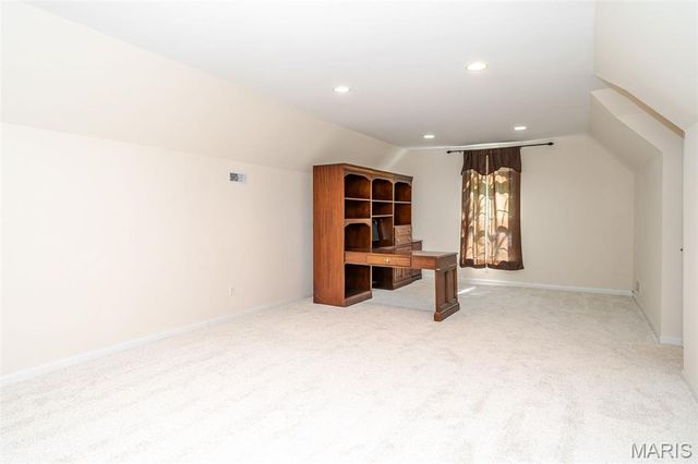 327 Hickory Spring Lane, Union, MO 63084