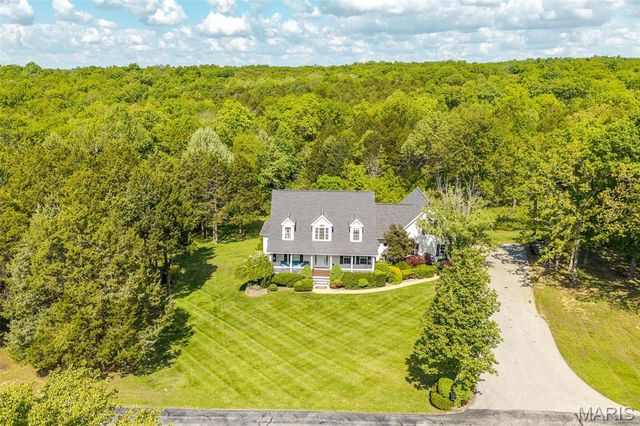 327 Hickory Spring Lane, Union, MO 63084