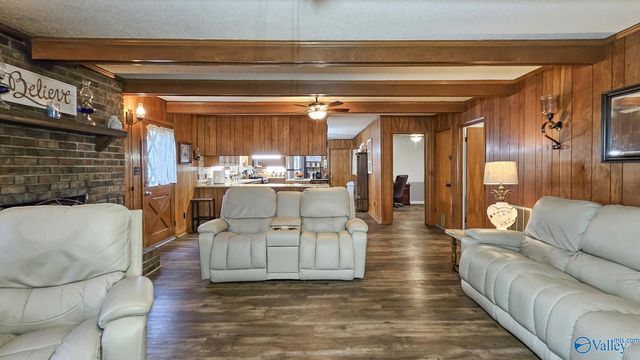 2231 County Road 344, Florence, AL 35634