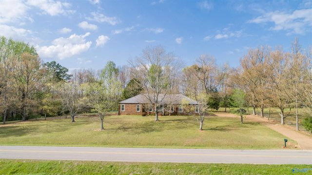 2231 County Road 344, Florence, AL 35634