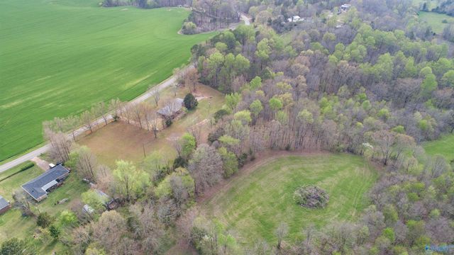 2231 County Road 344, Florence, AL 35634