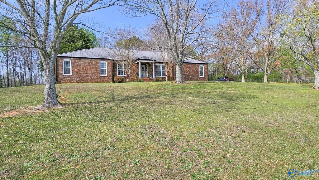 2231 County Road 344, Florence, AL 35634