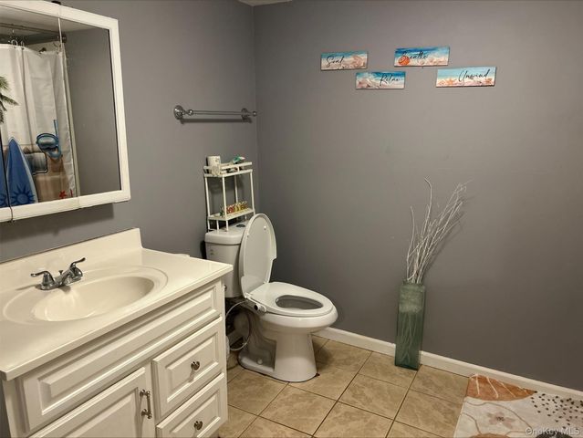 1458 Hummel Avenue, Holbrook, NY 11741