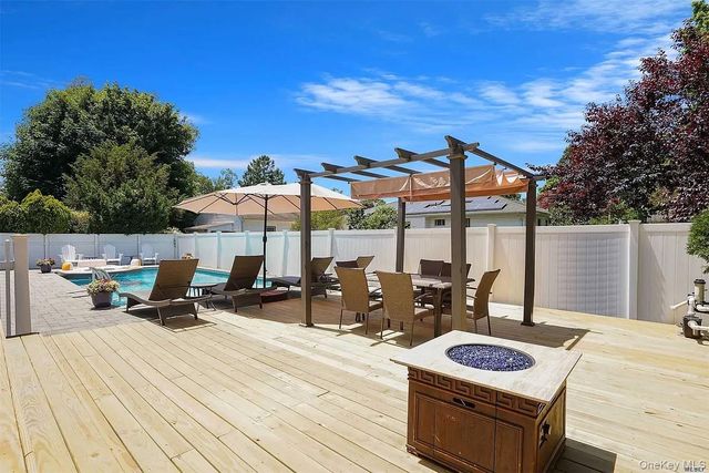 1458 Hummel Avenue, Holbrook, NY 11741