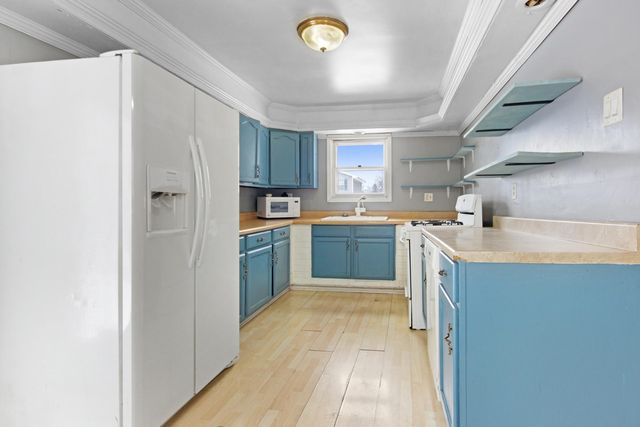 2733 Locust Street, Portage, IN 46368