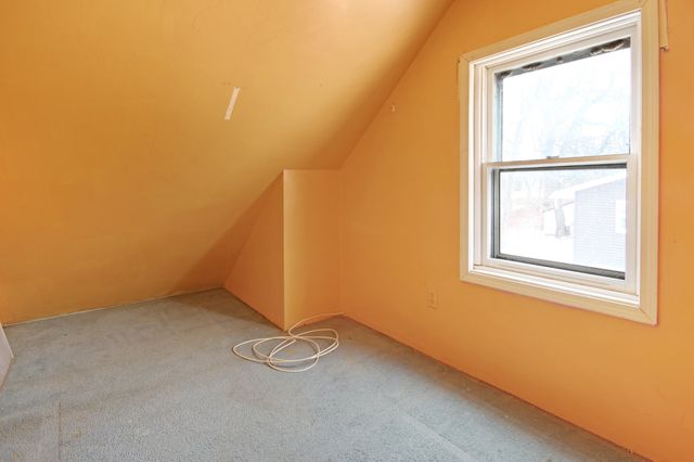 2733 Locust Street, Portage, IN 46368