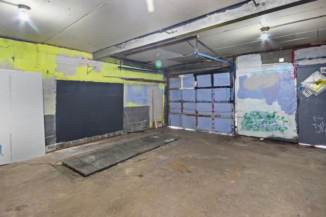 2733 Locust Street, Portage, IN 46368