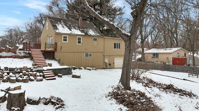 2733 Locust Street, Portage, IN 46368