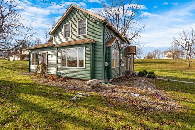 4469 Abbey Road, Onondaga, NY 13215