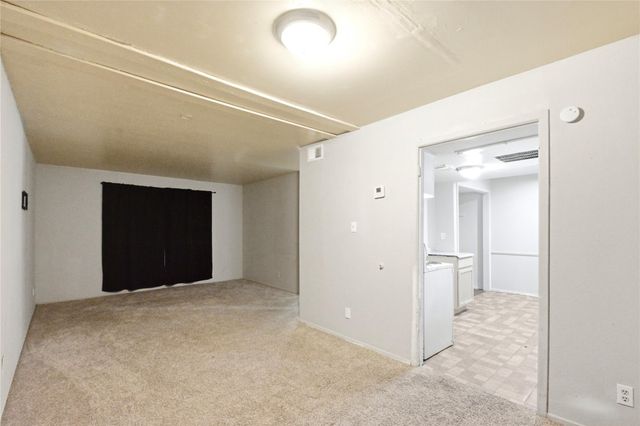 6200 W Tidwell Road 1205, Houston, TX 77092