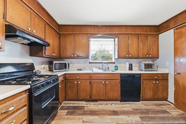 4801 W 168th Street N, Skiatook, OK 74070