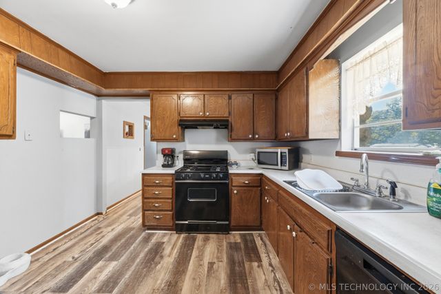 4801 W 168th Street N, Skiatook, OK 74070