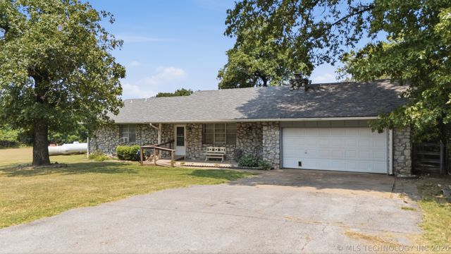 4801 W 168th Street N, Skiatook, OK 74070