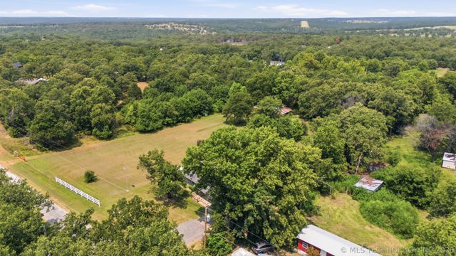 4801 W 168th Street N, Skiatook, OK 74070