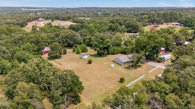 4801 W 168th Street N, Skiatook, OK 74070
