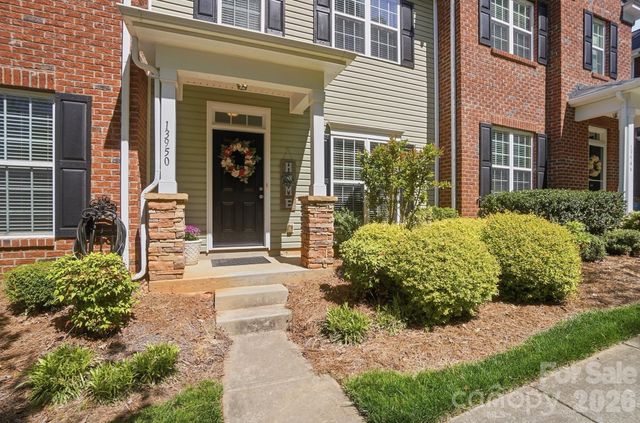 13950 Cypress Woods Drive, Huntersville, NC 28078