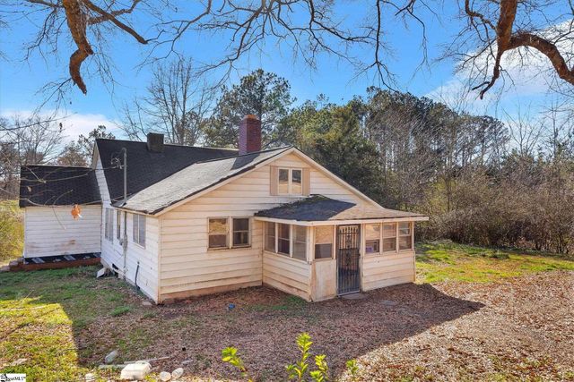 705 Old Seneca Road, Central, SC 29630