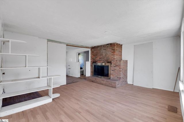 705 Old Seneca Road, Central, SC 29630