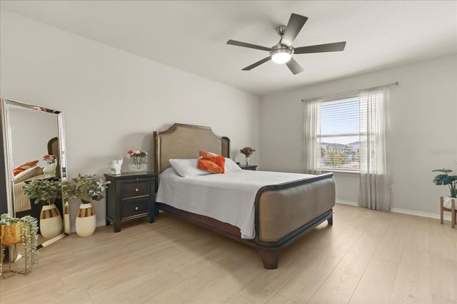 4909 WHITE SANDERLING COURT, Tampa, FL 33619