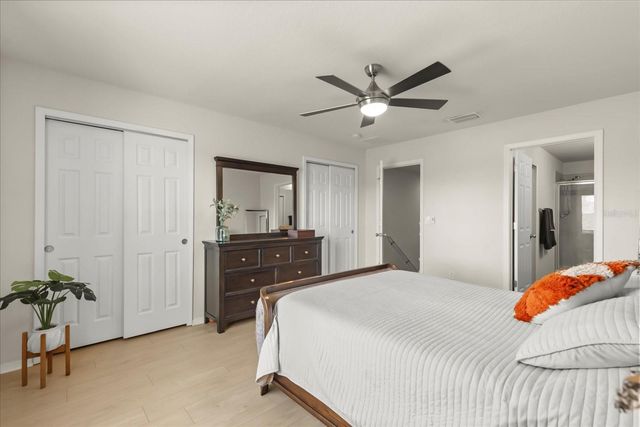 4909 WHITE SANDERLING COURT, Tampa, FL 33619