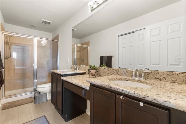 4909 WHITE SANDERLING COURT, Tampa, FL 33619