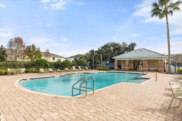 4909 WHITE SANDERLING COURT, Tampa, FL 33619