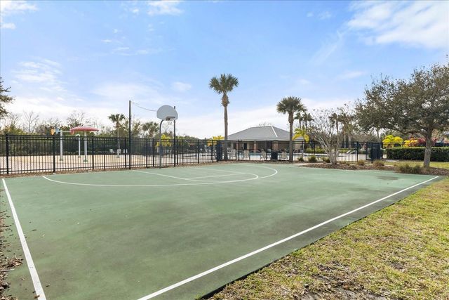 4909 WHITE SANDERLING COURT, Tampa, FL 33619