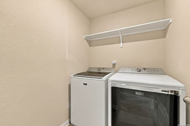 9515 Bonito Falls Dr, Converse, TX 78109