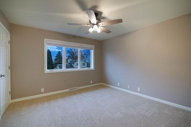 1553 Audubon Drive, Waterloo, IA 50701