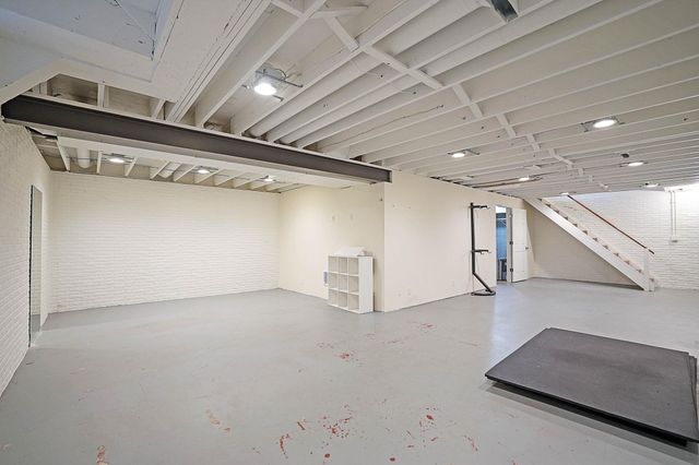 1553 Audubon Drive, Waterloo, IA 50701