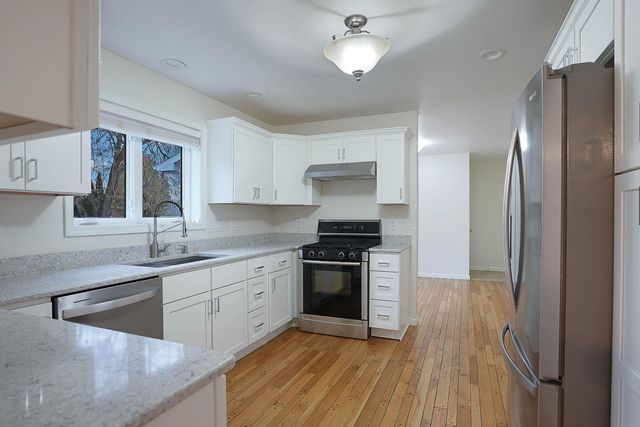 1553 Audubon Drive, Waterloo, IA 50701