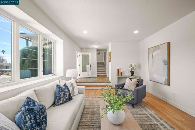 9881 Brunswick Way, San Ramon, CA 94583