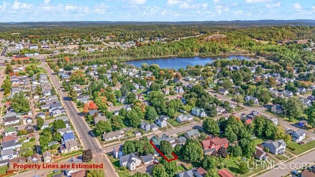 612 Maurice Street, Ishpeming, MI 49849