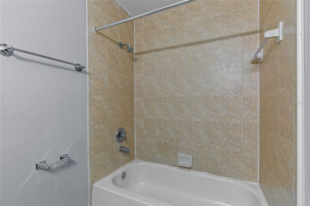 416 BANYON TREE CIRCLE 206, Maitland, FL 32751