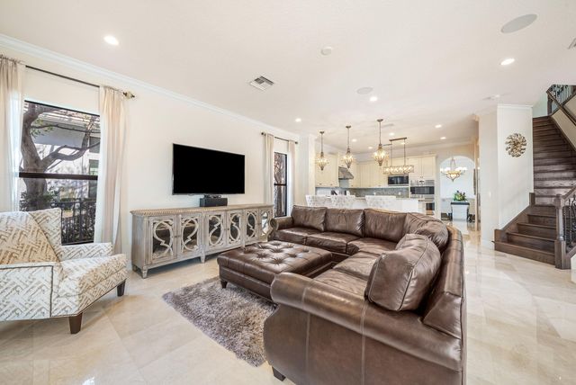 6950 NW 26th Way NW, Boca Raton, FL 33496