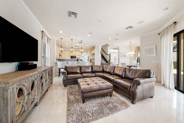 6950 NW 26th Way NW, Boca Raton, FL 33496