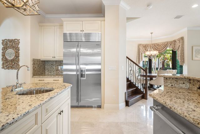 6950 NW 26th Way NW, Boca Raton, FL 33496