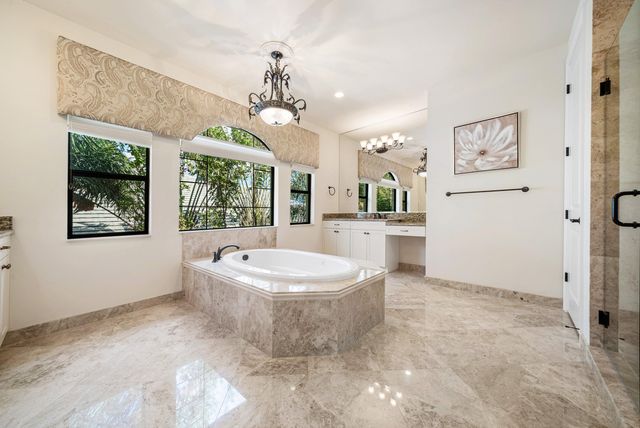 6950 NW 26th Way NW, Boca Raton, FL 33496