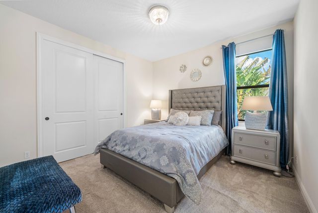 6950 NW 26th Way NW, Boca Raton, FL 33496