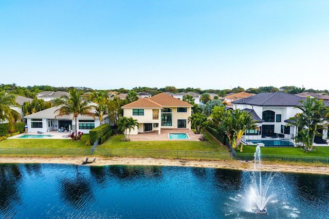 6950 NW 26th Way NW, Boca Raton, FL 33496