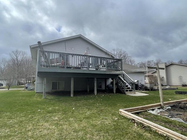 1325 S Indiana AVENUE, West Bend, WI 53095