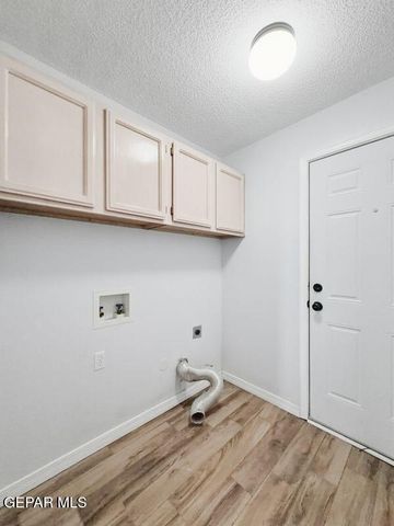 10888 LOMA FRANKLIN Drive, El Paso, TX 79934