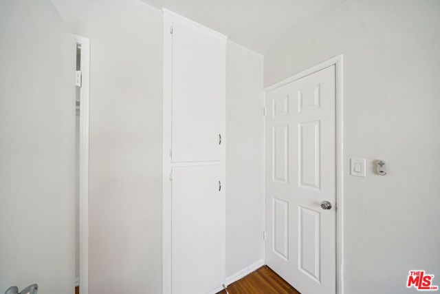 7571 Willoughby Avenue 6, West Hollywood, CA 90046