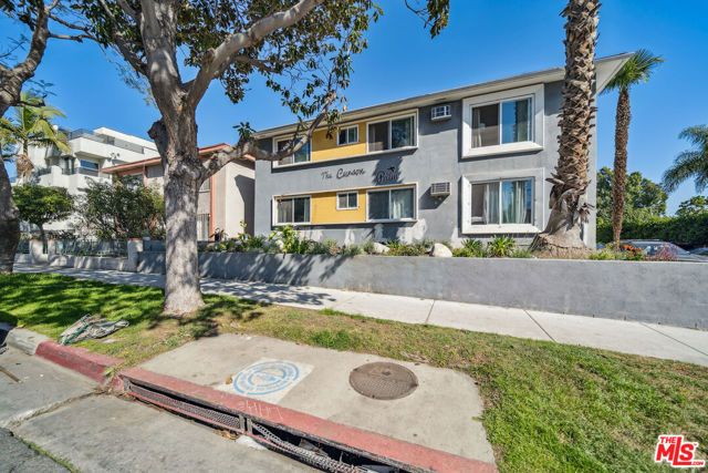 7571 Willoughby Avenue 6, West Hollywood, CA 90046