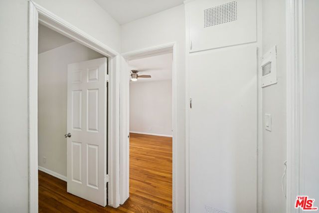 7571 Willoughby Avenue 6, West Hollywood, CA 90046