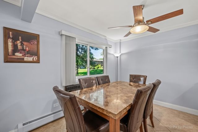 2632 N Windsor Drive 102, Arlington Heights, IL 60004