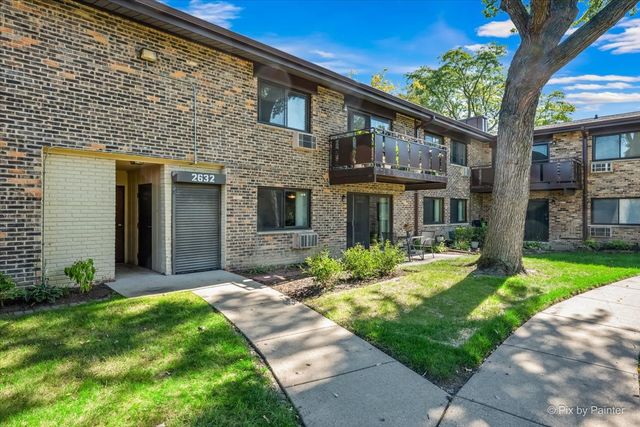 2632 N Windsor Drive 102, Arlington Heights, IL 60004