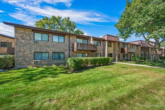 2632 N Windsor Drive 102, Arlington Heights, IL 60004