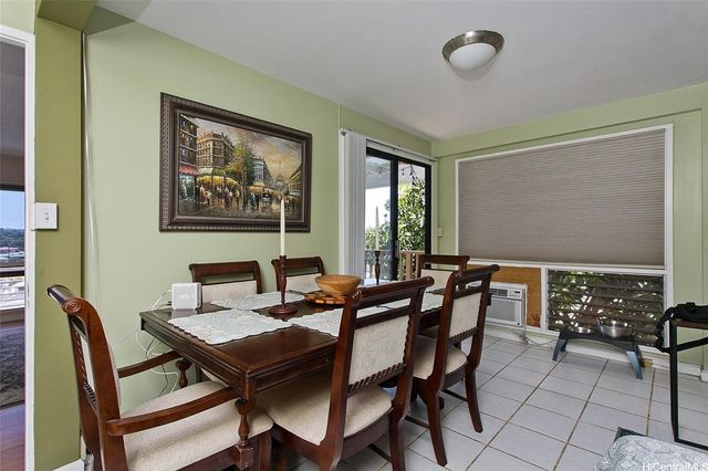 2145 Malino Place, Honolulu, HI 96817